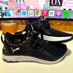 Women’s PUMA Black and Leopard sneakers size 9.5